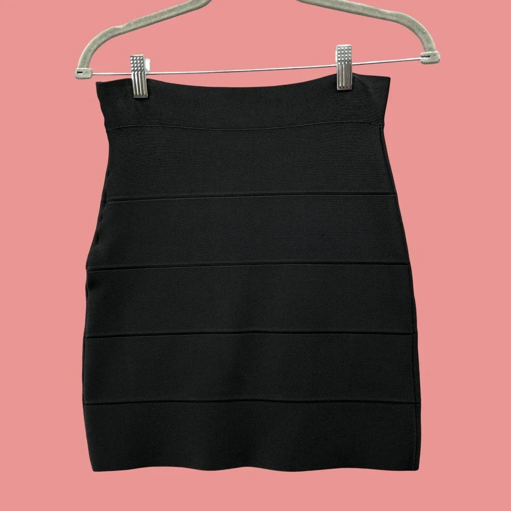 BCBG Bandage Skirt Womens XS Black Y2K Party Clubbing Bratz Indie Sleak Bodycon